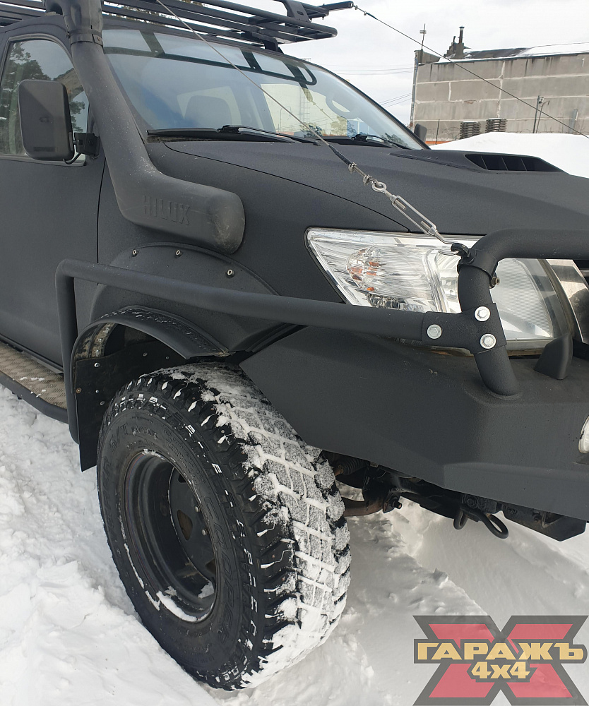 Toyota Hilux MT 35 Black Raptor