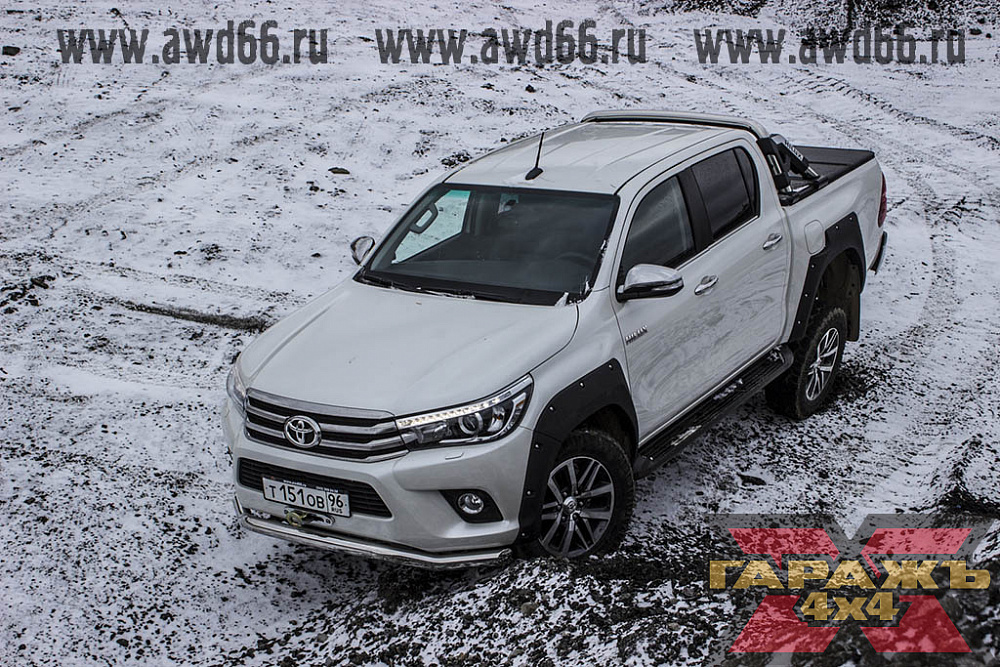 Toyota HiLux revo AT 32 лайт