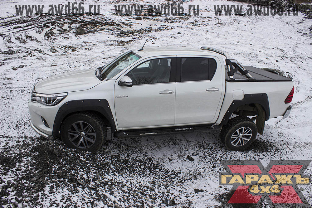 Toyota HiLux revo AT 32 лайт